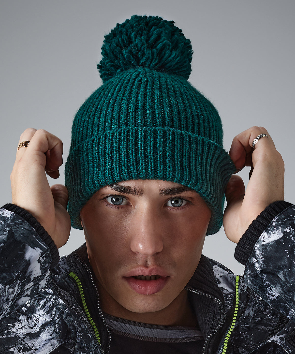 Beechfield Engineered Knit Ribbed Pom Pom Beanie