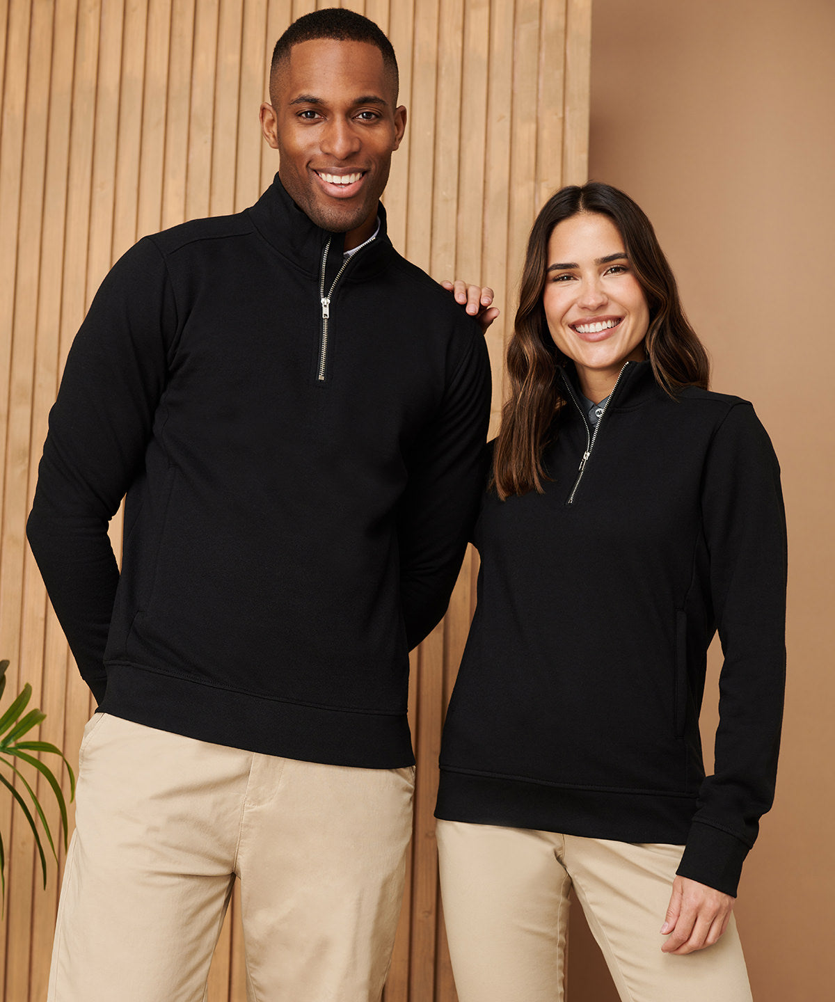 Henbury Unisex Sustainable ¼-zip Sweatshirt