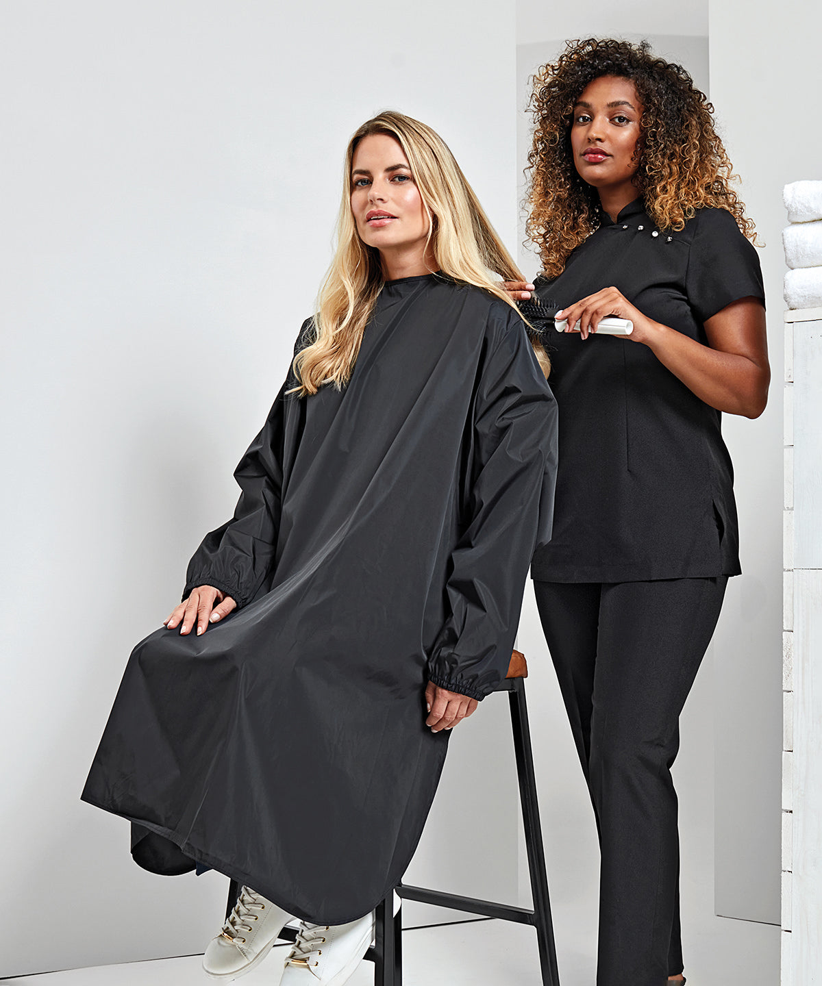 Premier Long Sleeve Waterproof Salon Gown