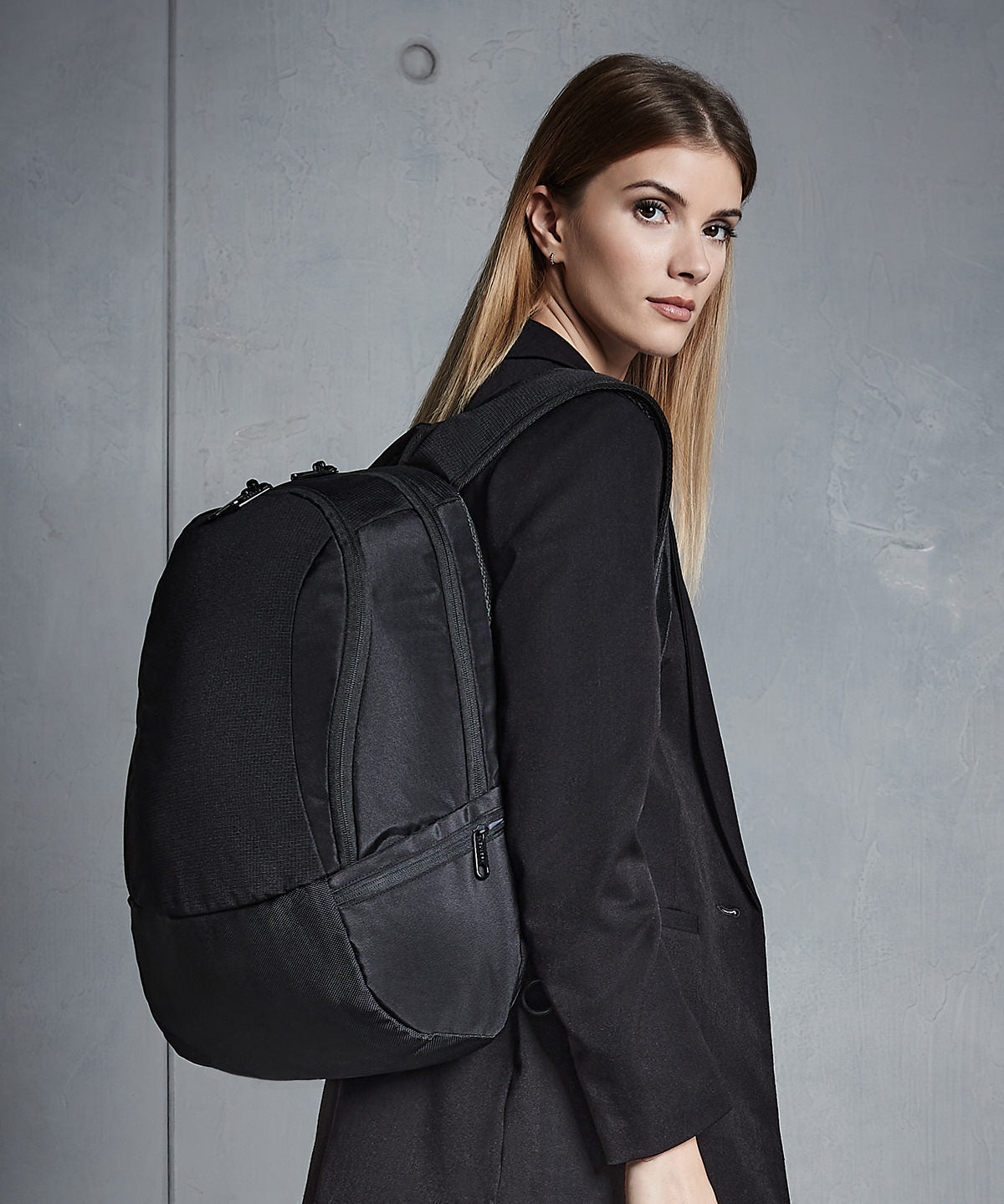 Quadra Vessel™ Slimline Laptop Backpack