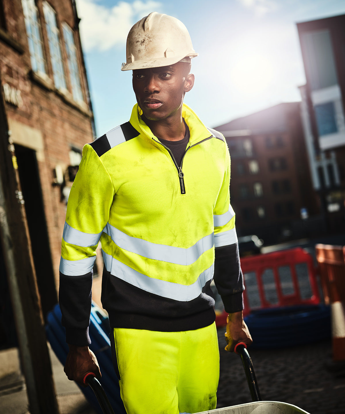 Regatta High Visibility Pro Hi-vis ¼-zip Sweatshirt