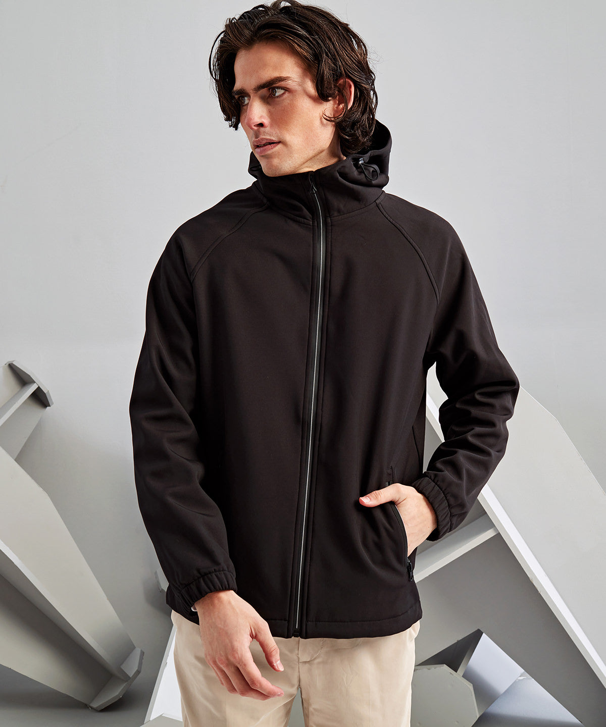 2786 Hooded 2-layer Softshell Jacket