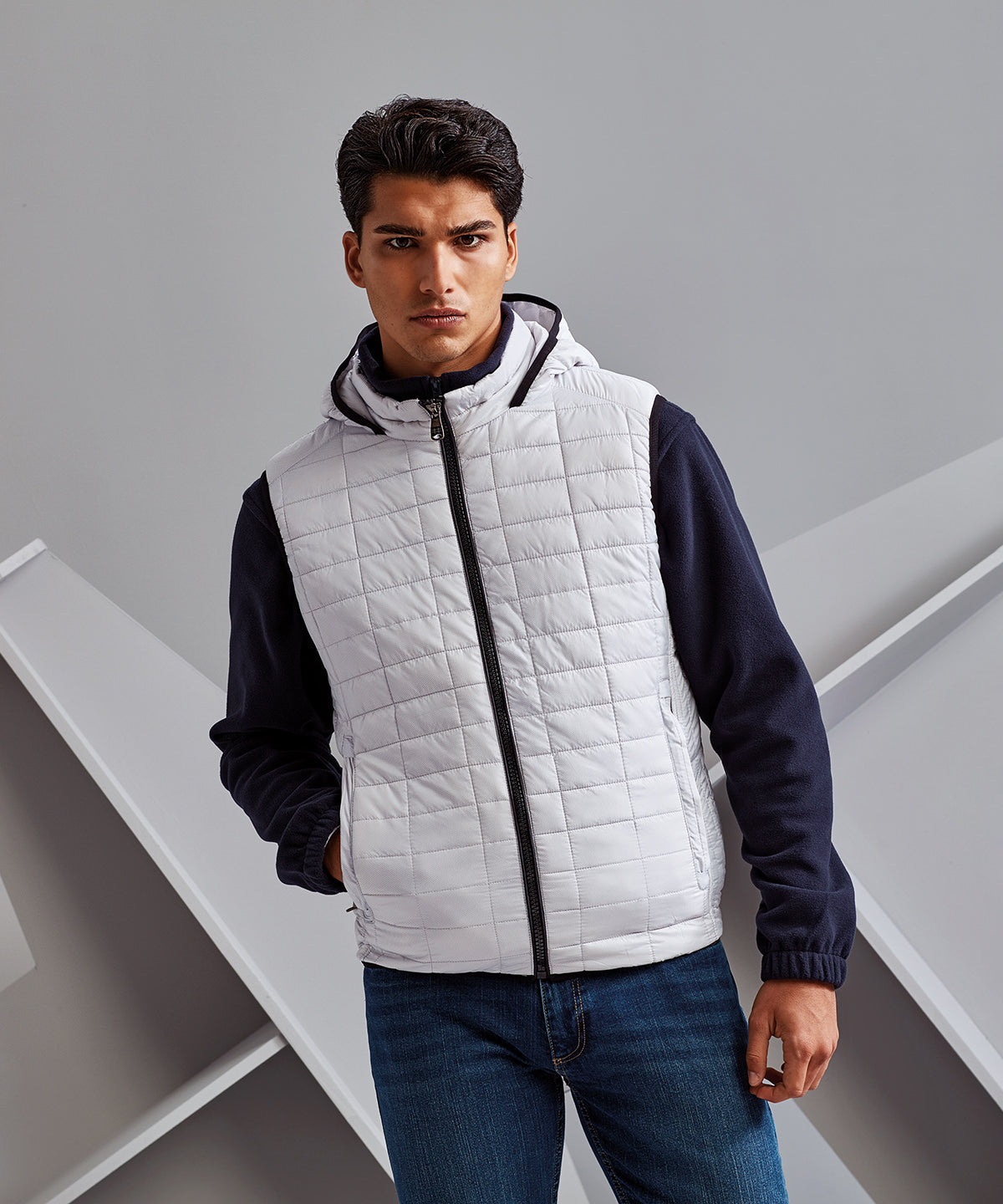 2786 Honeycomb Hooded Gilet