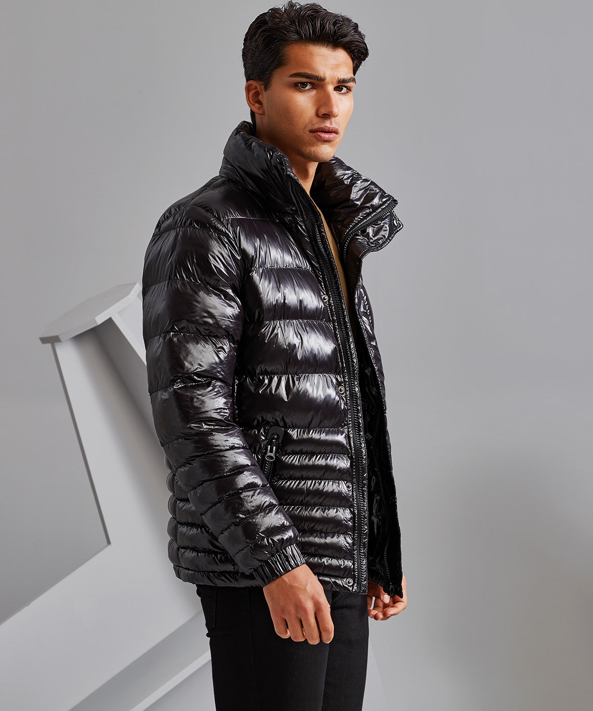 2786 Sloper Padded Jacket