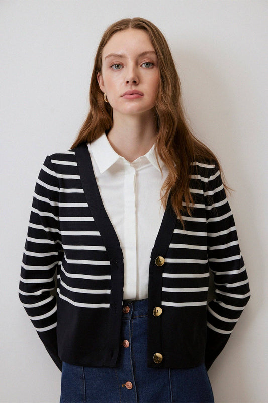 STRIPED SHORT KNIT CARDIGAN